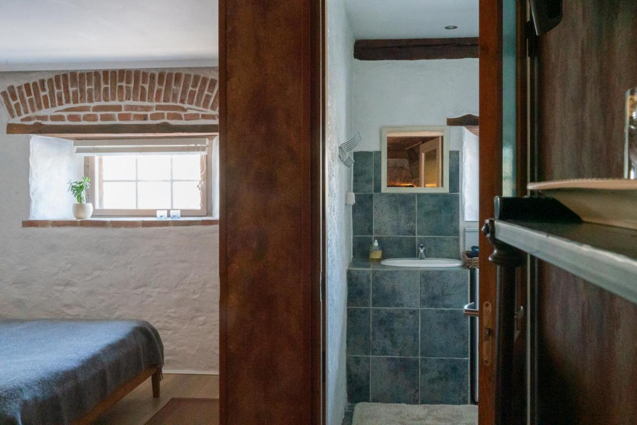 Dagen Haus Guesthouse Orjaku المظهر الخارجي الصورة